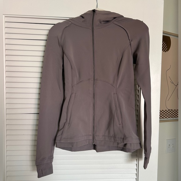 Lululemon Stopover jacket - Picture 4 of 6